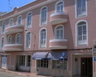 Hotel Geminis - Ciutadella de Menorca - Edifício