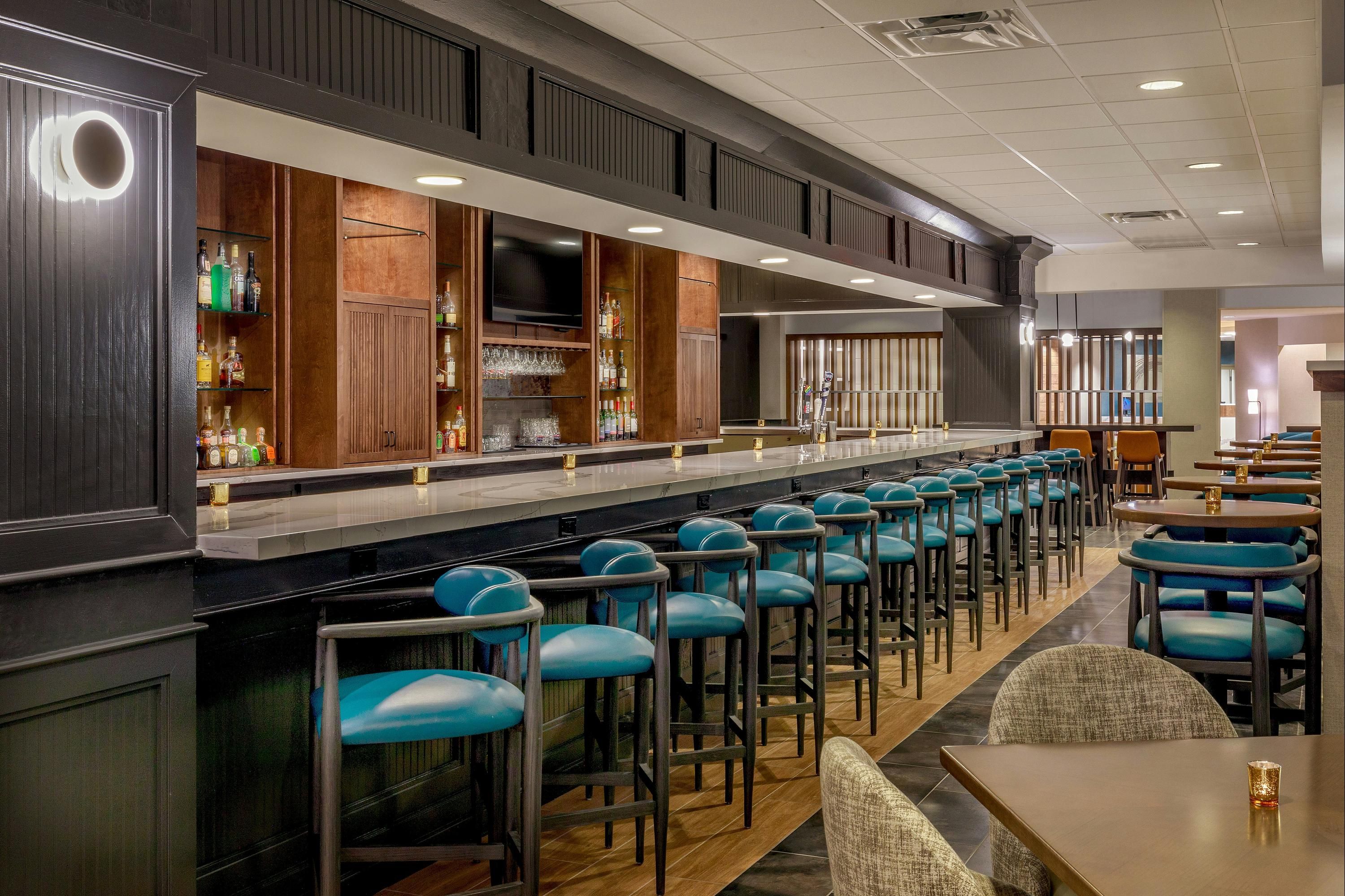 DoubleTree by Hilton Boston - Westborough - Вестборо - Бар