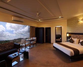Aakar Lords Inn - Saputara - Bedroom