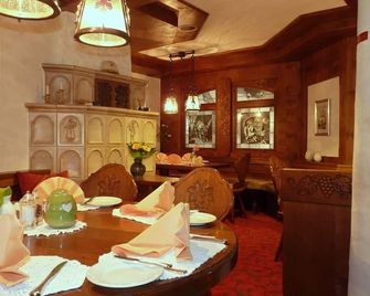 Hotel St.Martiner Castell - Sankt Martin - Restaurant