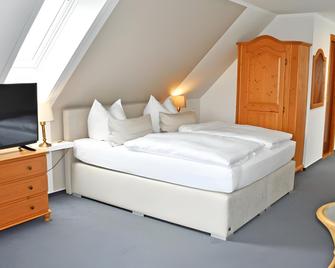 Hotel Inselglück - Restaurant & Cafè - Lohme - Bedroom