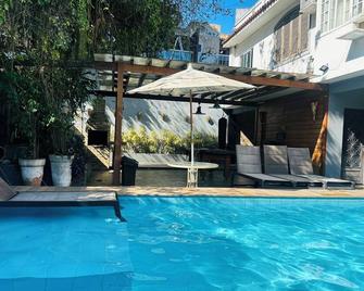 Cozy house located in the Freguesia/Jacarepaguá neighborhood. - Rio de Janeiro - Pool
