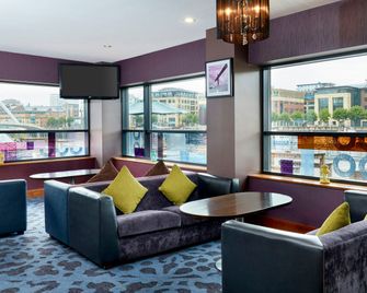Leonardo Hotel Newcastle Quayside - Gateshead - Lounge
