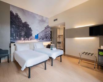 B&B Hotel Trieste - Trieste - Bedroom