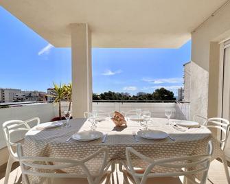 Very Nice Apartment Sea View Ideally Located Downtown City Beach - Miami Platja - Balcon