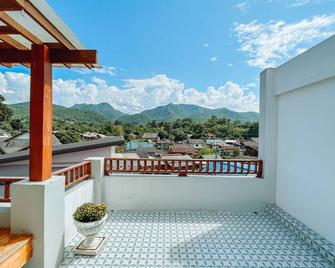 Pai Cherkaew Boutique House - Pai - Balcony