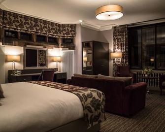 Abbey House Hotel - Barrow-in-Furness - Bedroom
