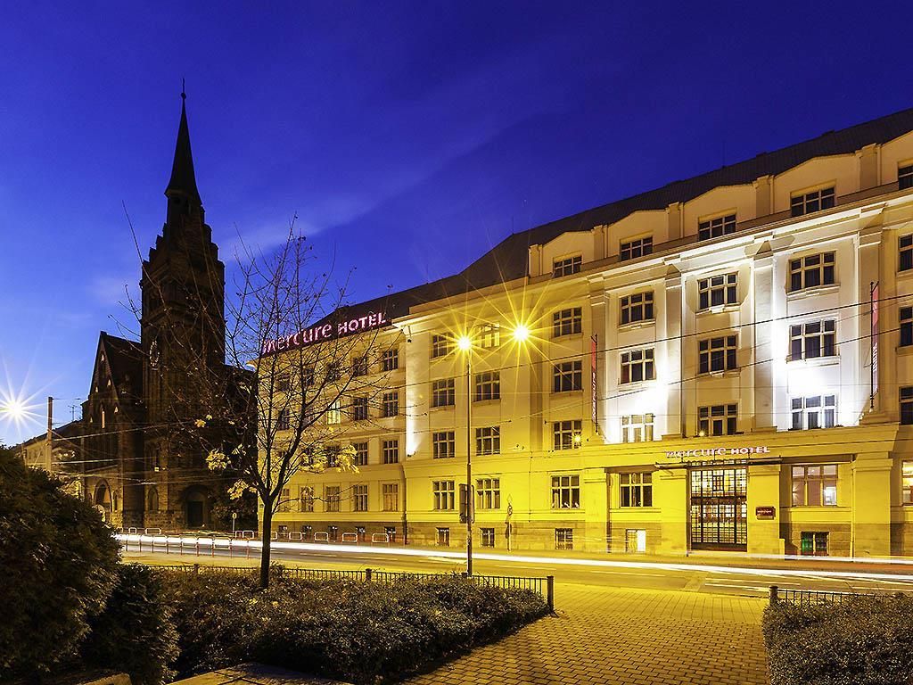 Mercure Ostrava Center Hotel - Ostrava - Building