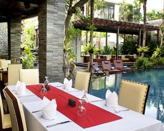 The Bali Dream Villa Resort Echo Beach Canggu - Chse Certified - North Kuta - מסעדה
