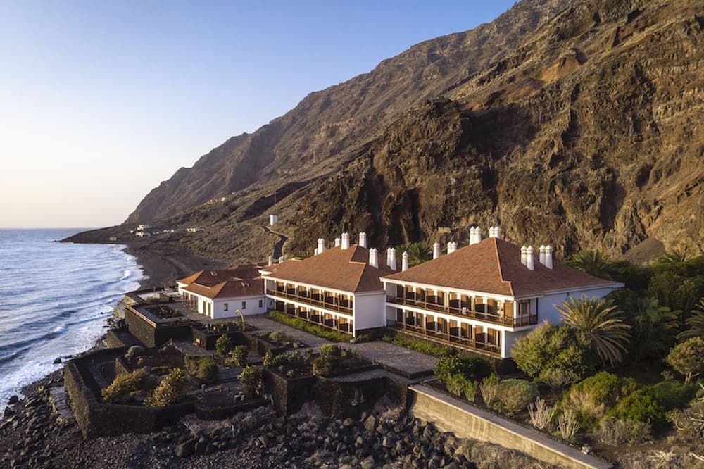 Parador de El Hierro - Las Casas - בניין