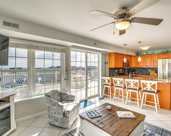North Wildwood Condo - Beach Across Street! - North Wildwood - Sala de estar