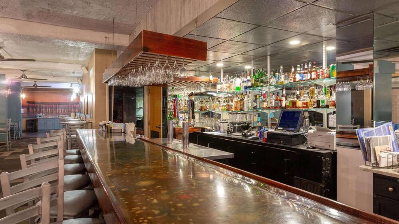 Ramada Plaza by Wyndham Virginia Beach Oceanfront