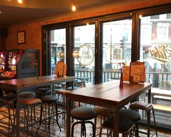 Queen Street Tap - Deal - Comedor