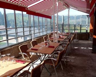 Hotel Le Panoramic - Lachapelle-Graillouse - Restaurante
