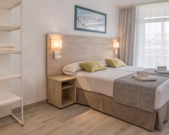 Aparthotel Cye Holiday Centre - Salou - Habitación