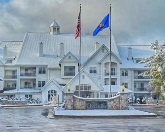 The Osthoff Resort - Elkhart Lake - Building
