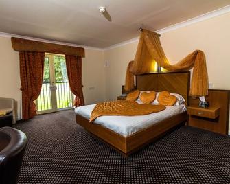 Padbrook Park Hotel - Cullompton - Спальня