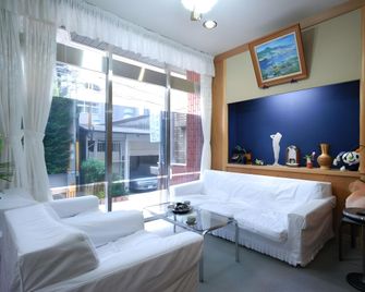Business Hotel Miyukiso - Nagasaki - Lobby
