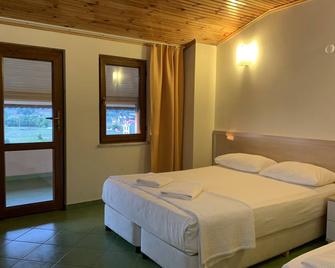Saygin Otel - Kefken - Bedroom