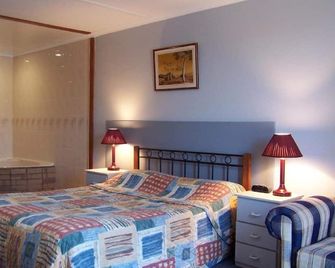 Motel Mount Gambier - מאונט גמבייר - חדר שינה