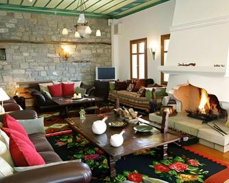 Hotel Papanikola - Trípoli - Living room
