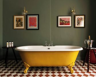 The Bull Hotel - Bridport