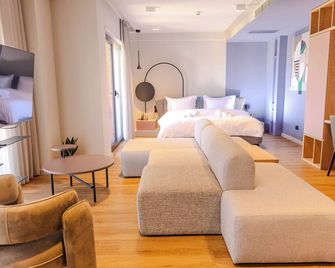 Si Hotel Tirana - Tiran