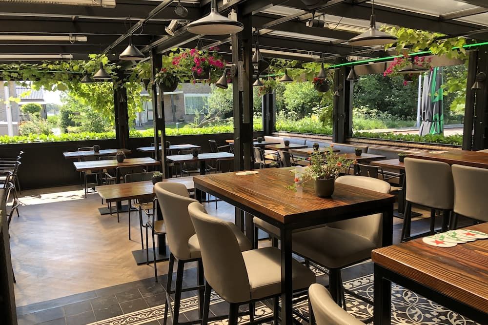 هوتل شاريوت