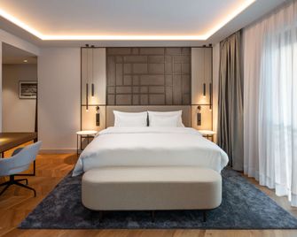 Radisson Collection Hotel, Magdalena Plaza Sevilla - Seville - Bedroom