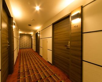 Hotel New Ueno - טוקיו - מסדרון