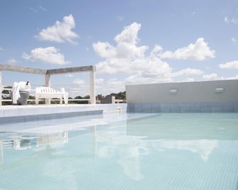 Be Mas Apartamentos Boutique Valeria Del - Valeria del Mar - Zwembad