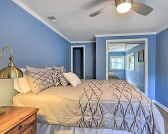 Sky Terrace Modern Apartment in Jonesboro! - Jonesboro - Bedroom