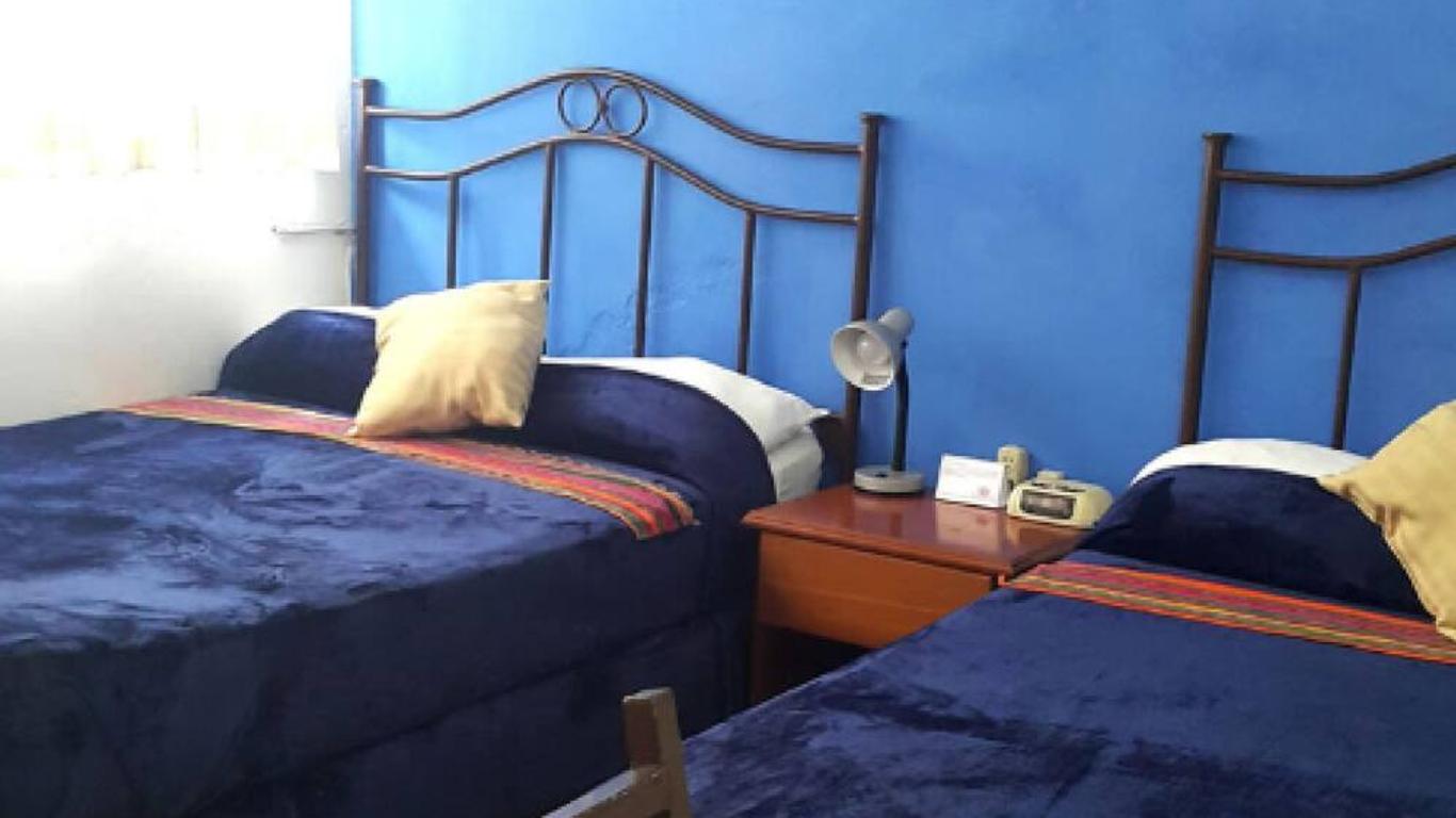 Hotel Casa Flores De Tikal