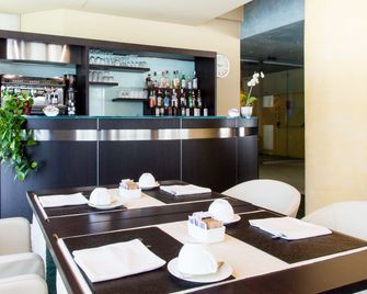 Hotel Senator - Gorgonzola - Bar