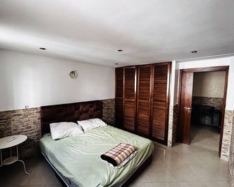 Appartement Meublé Pour Famille de 4 à 6, à 5 min à Pied de la Plage de Harhoura - Rabat - Bedroom