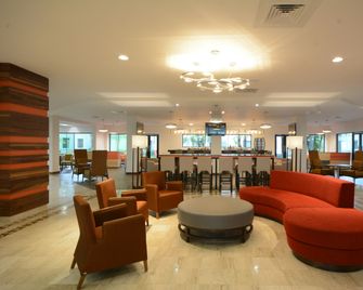 Holiday Inn Tampico Altamira By IHG - Altamira - Lounge