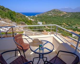 Villa Poppy - Ammoudara - Balcón