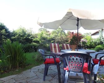 Ferienwohnung Frühauf - Prien am Chiemsee - Innenhof