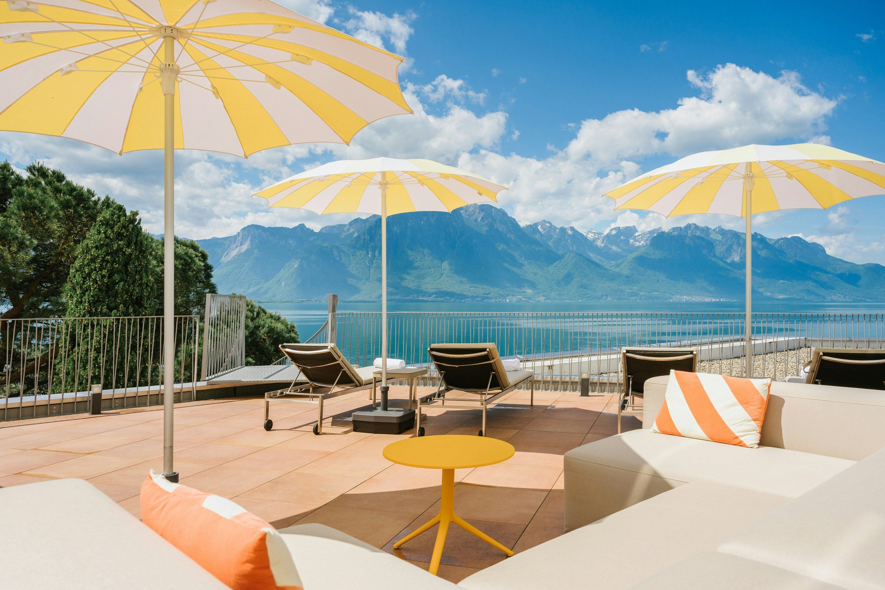 مونا مونتريوكس - مونتروي - شرفة