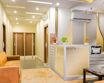 Treebo Trip Paradise - Amritsar - Front desk