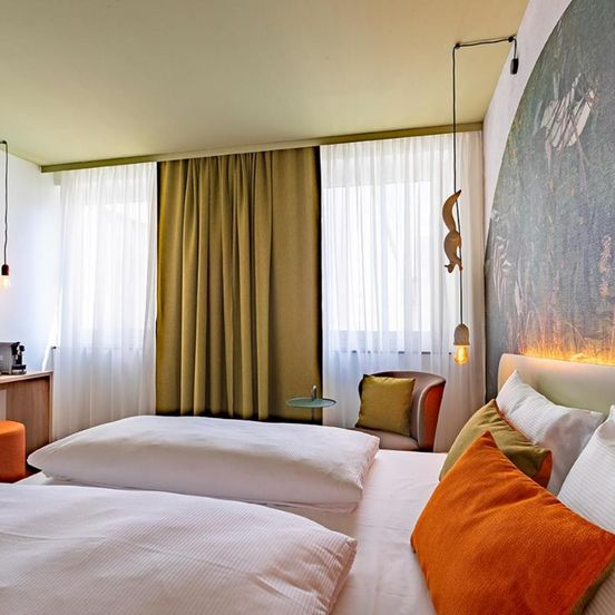 The Weekend Hotel image 1
