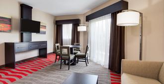 Holiday Inn Express Hotel And Suites Naples Downtown - 5th Avenue - Naples