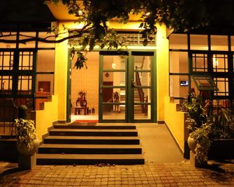 Kandy Rivers Edge Nature Resort - Kandy - Edificio