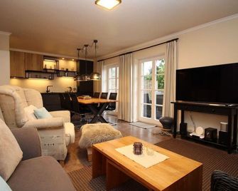 Reetdachhaus Tweede Diek A - Sankt Peter-Ording - Wohnzimmer