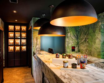 チューリッヒ スイス チョコレート 、イ ファスビント - チューリッヒ - ロビー