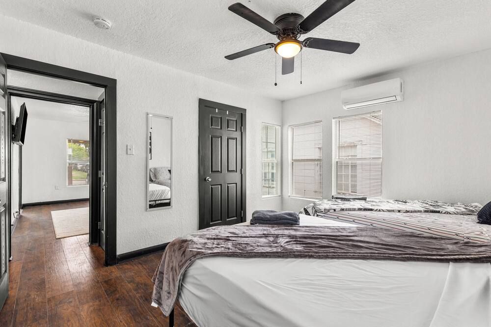 Charming Duplex Near Downtown & Riverwalk 101 - San Antonio - Habitación