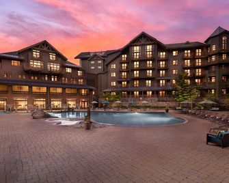 The Lodge at Spruce Peak - Stowe - Rakennus