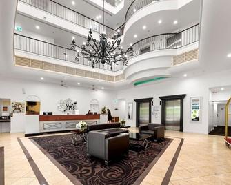 科斯莫中央公寓酒店 - 米爾頓 - 布里斯本 - 大廳