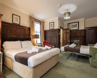 Barrington Lodge - קראולי - חדר שינה