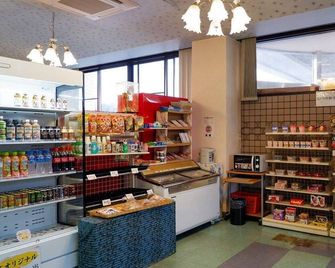 Business Hotel Iwagawa - Soo - Obchod